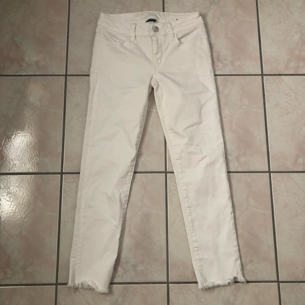 American Eagle White Jegging Crop